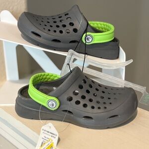 Joybees Toddler Harper Slip-On Clogs Charcoal/Lime - NEW Size 10/11